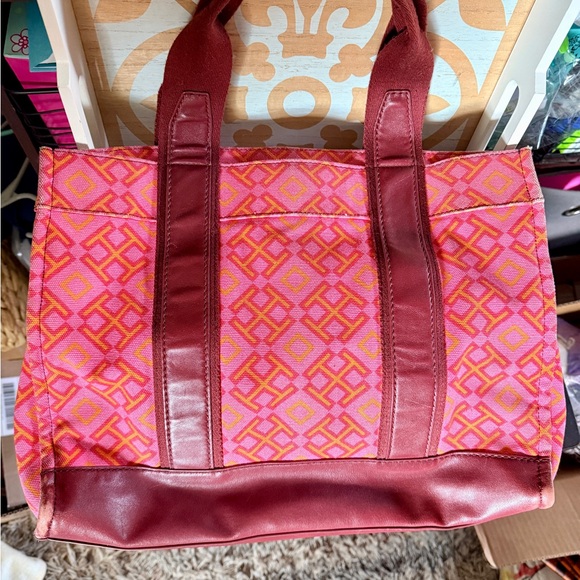 Tory Burch Ella Printed Tote bag. - Picture 2 of 14